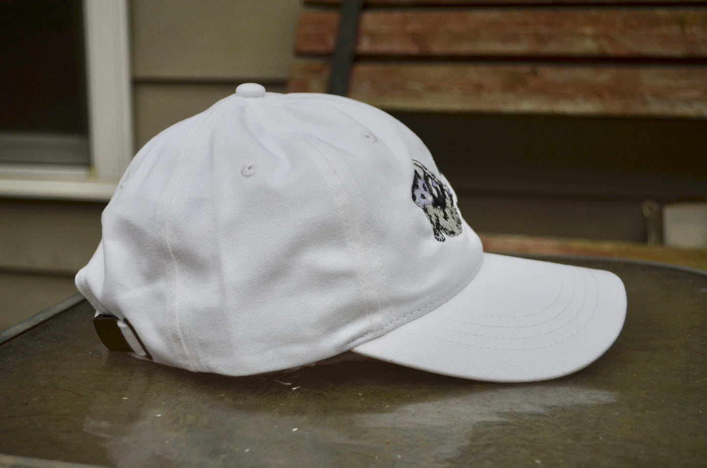 White Possum Seasoning Hat